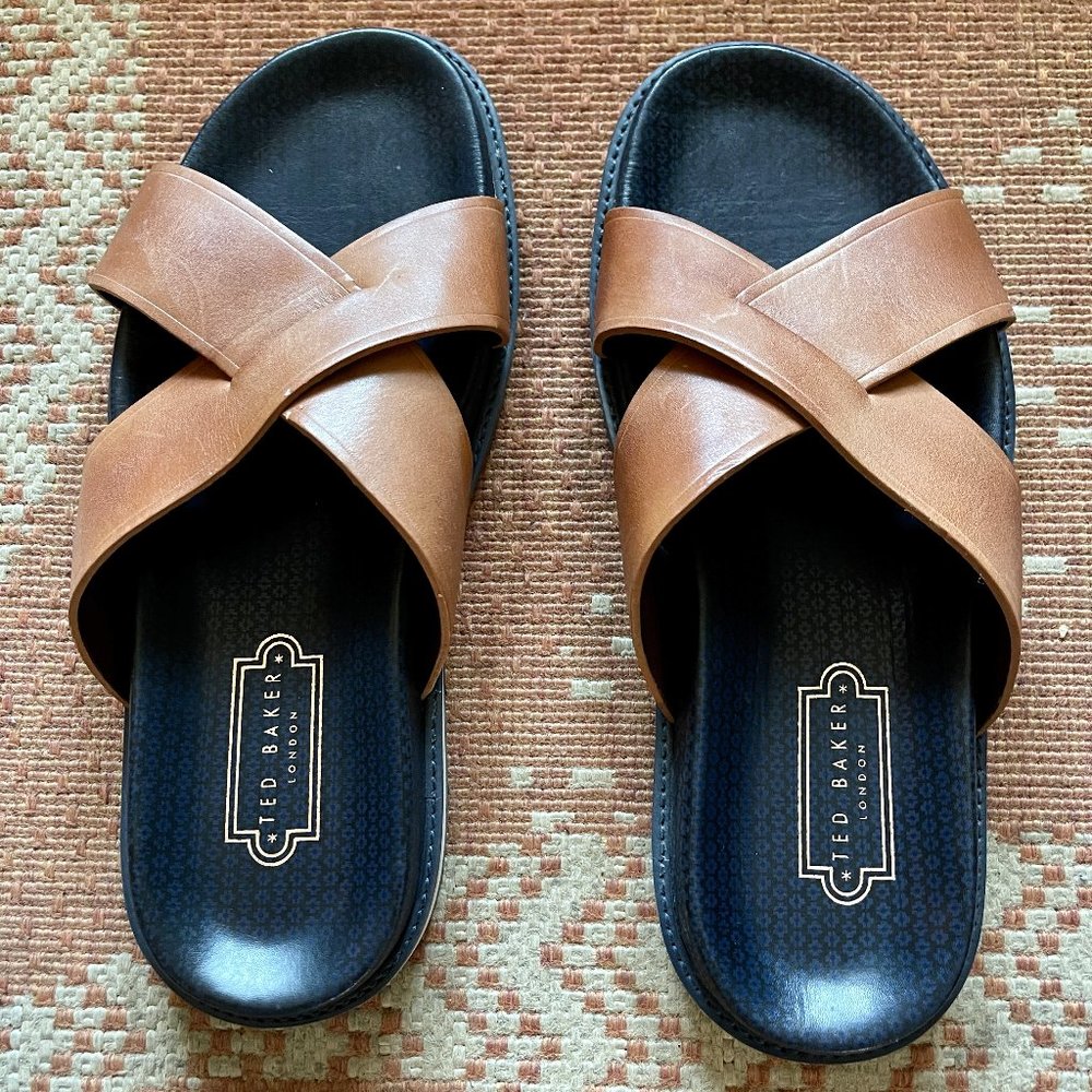 Ted Baker (London) size 10 Leather Sandals